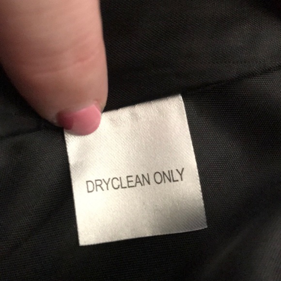 Black Jacket - Picture 6 of 7